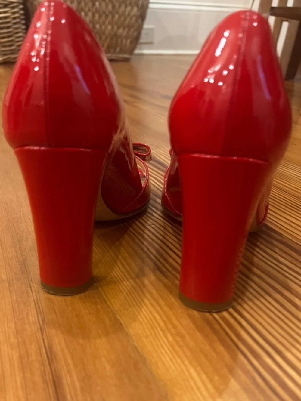 Kate Spade Maria Red Patton Opened Toe Heel SZ 6